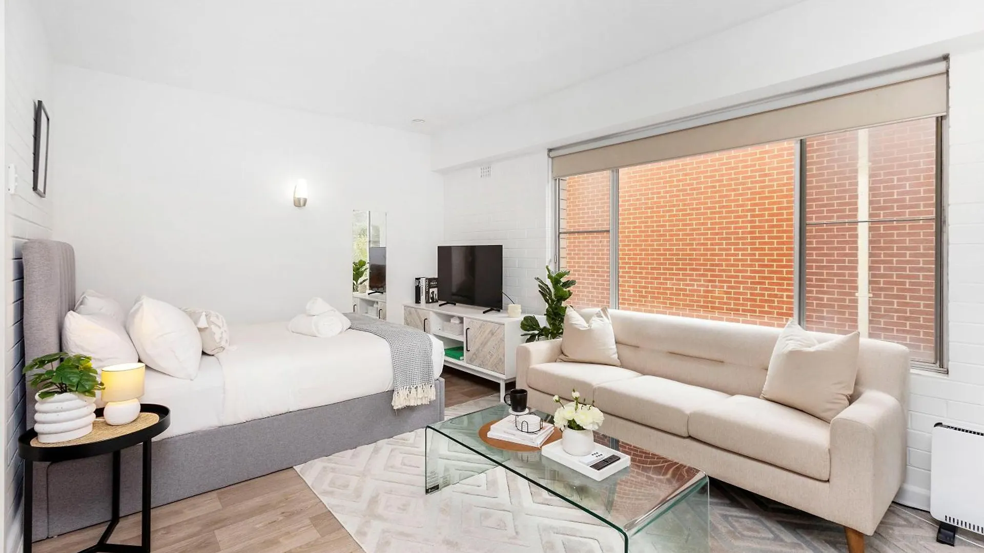 Urban Chic Studio By 'The Strip' Perth Apartament